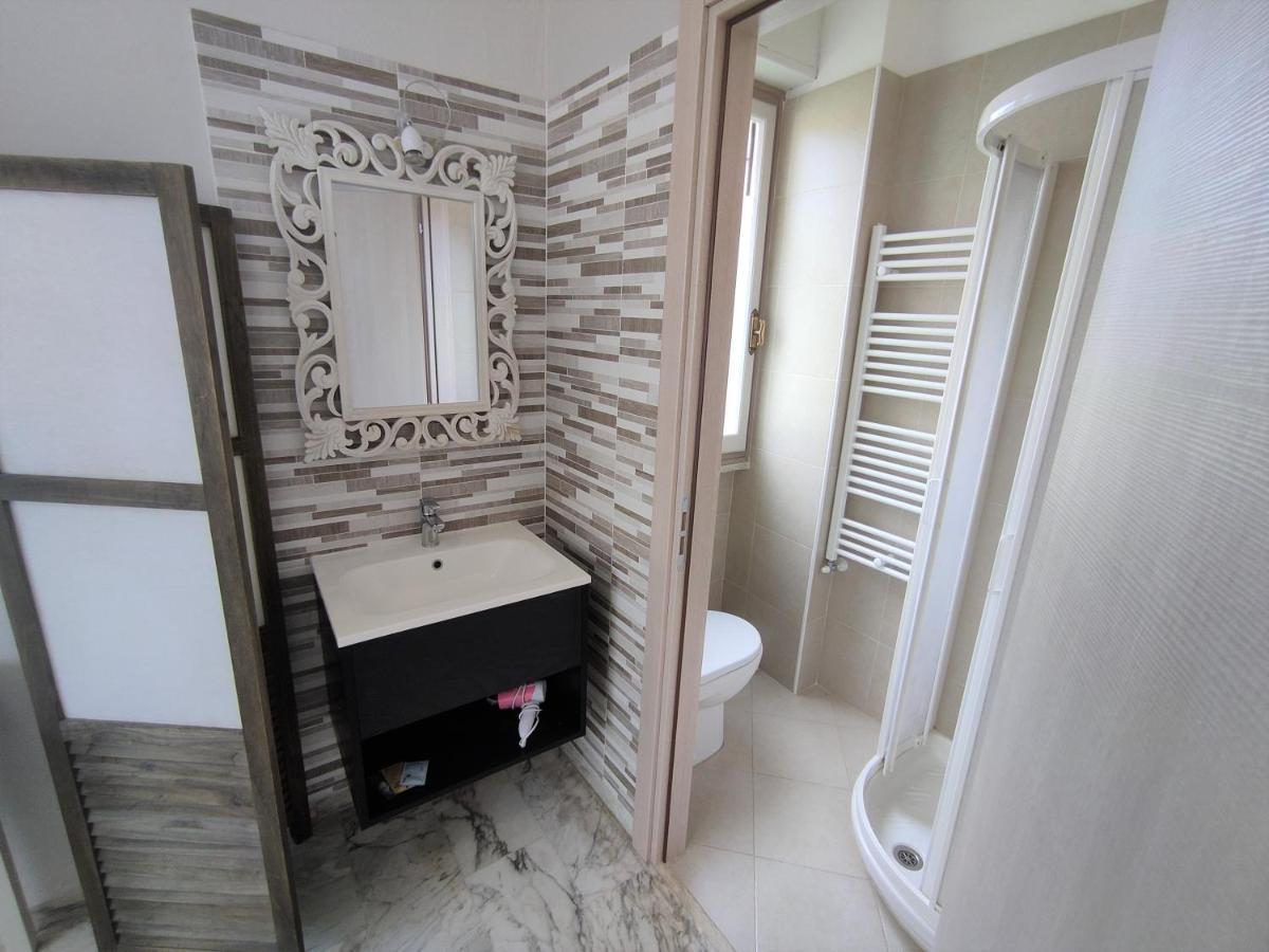 La Mimosa Chic Bed & Breakfast ปิเอตราซานตา ภายนอก รูปภาพ